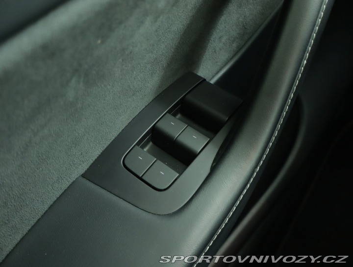 Tesla Model Y Long Range AWD 79kWh 2023