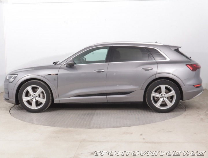 Audi Ostatní modely e-tron S-Line e-tron 50 quattro 2020