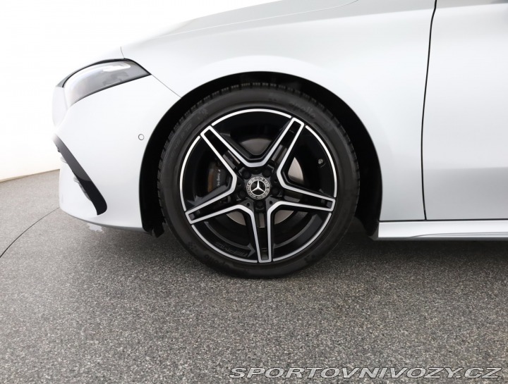 Mercedes-Benz A A 200 2024