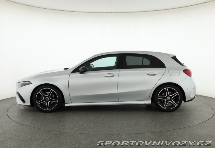 Mercedes-Benz A A 200 2024