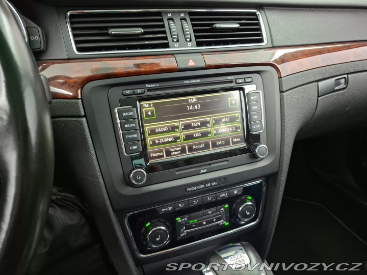 Škoda Superb Elegance 3.6 FSI V6 2011