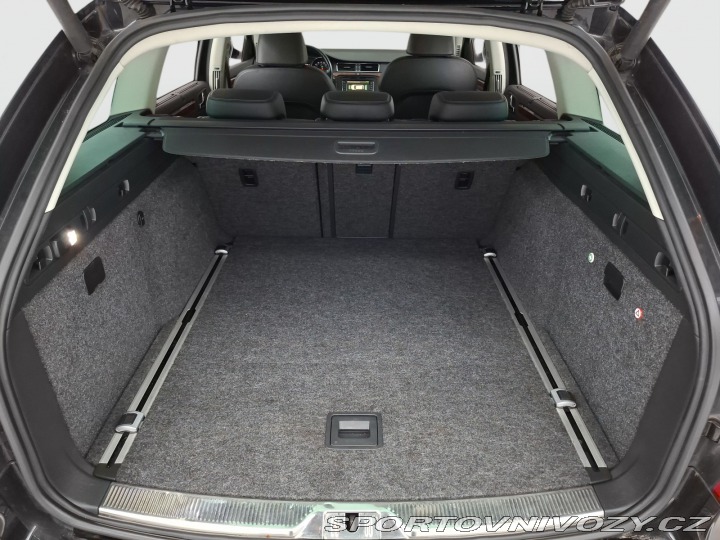 Škoda Superb Elegance 3.6 FSI V6 2011