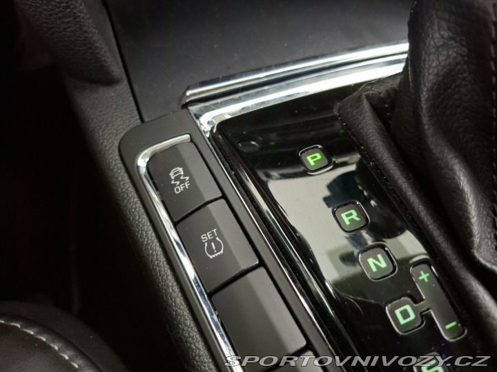 Škoda Superb Elegance 3.6 FSI V6 2011