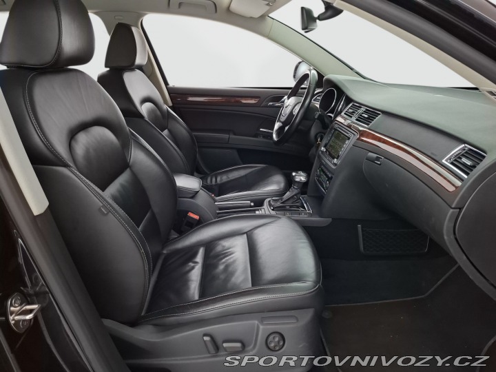 Škoda Superb Elegance 3.6 FSI V6 2011
