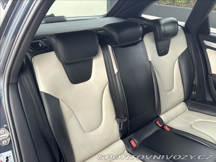 Audi S4 3,0 TFSI 441PS Quattro M 2010