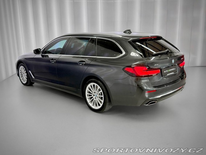 BMW 5 540i xDrive LUXURY LINE, 2021