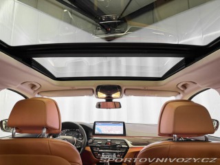 BMW 5 540i xDrive LUXURY LINE, 2021