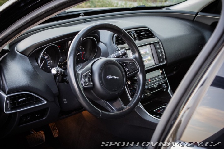Jaguar XE 2.0 I4D E-Performance AT 2017