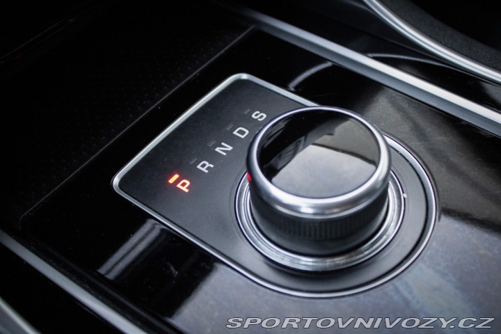 Jaguar XE 2.0 I4D E-Performance AT 2017