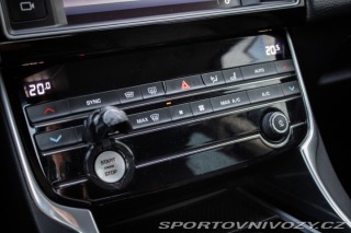 Jaguar XE 2.0 I4D E-Performance AT 2017