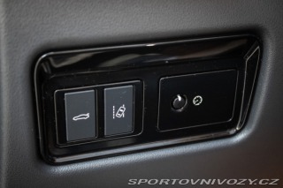 Jaguar XE 2.0 I4D E-Performance AT 2017