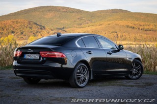 Jaguar XE 2.0 I4D E-Performance AT 2017