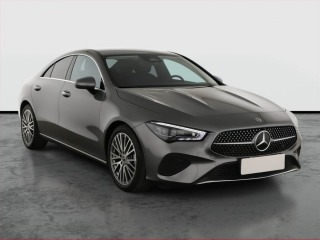 Mercedes-Benz CLA 200, Progressive
