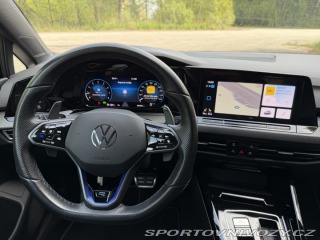 Volkswagen Golf 8R Performance Akrapovič 2023