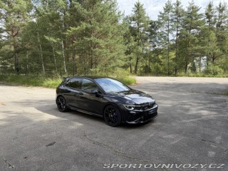 Volkswagen Golf 8R Performance Akrapovič 2023