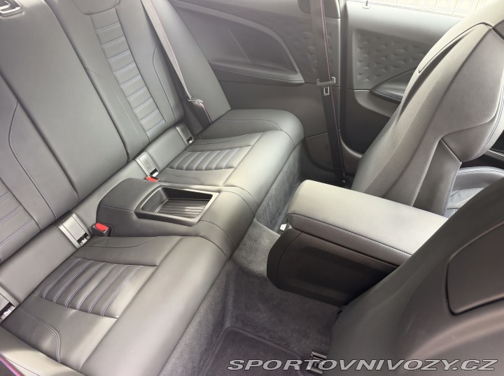 BMW M2 G87 Coupé, manuál 2023