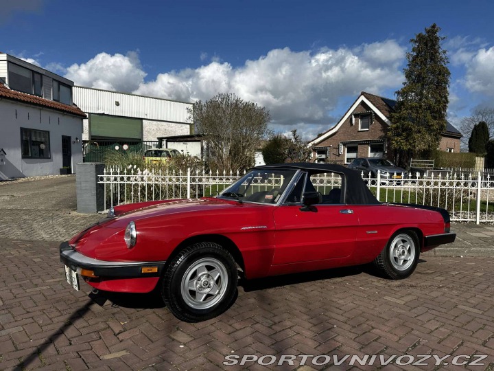 Alfa Romeo Spider 2.0 Veloce 1986
