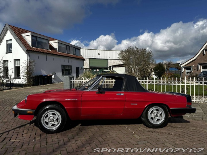 Alfa Romeo Spider 2.0 Veloce 1986