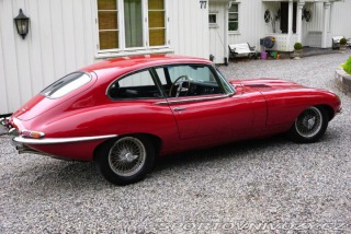 Jaguar E-Type  1966