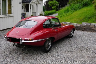 Jaguar E-Type  1966