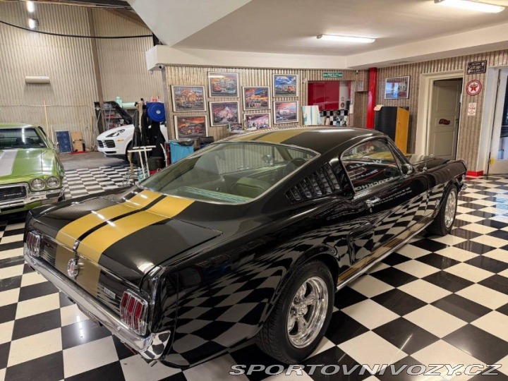 Ford Mustang Shelby GT 350H 1965