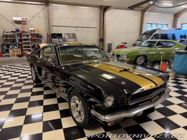 Ford Mustang Shelby GT 350H 1965