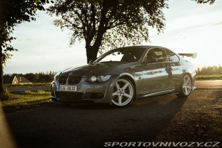 BMW 3 E92 325i