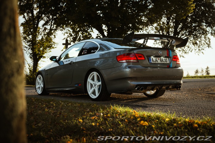 BMW 3 E92 325i 2006