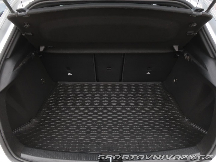 Mercedes-Benz A A 200 2018