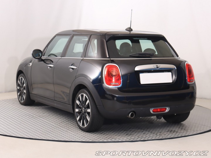 Mini Cooper Cooper D 2015