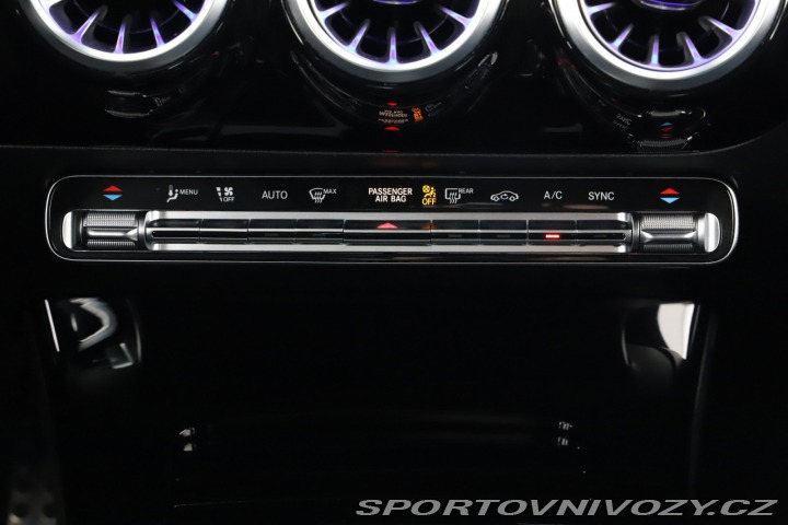 Mercedes-Benz CLA 200 2025