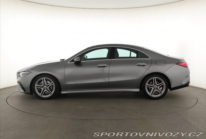 Mercedes-Benz CLA 200 2025