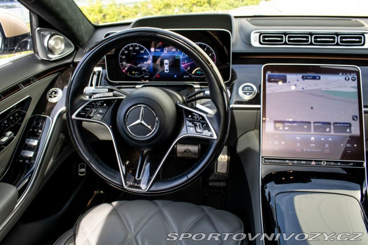 Mercedes-Benz S  2022