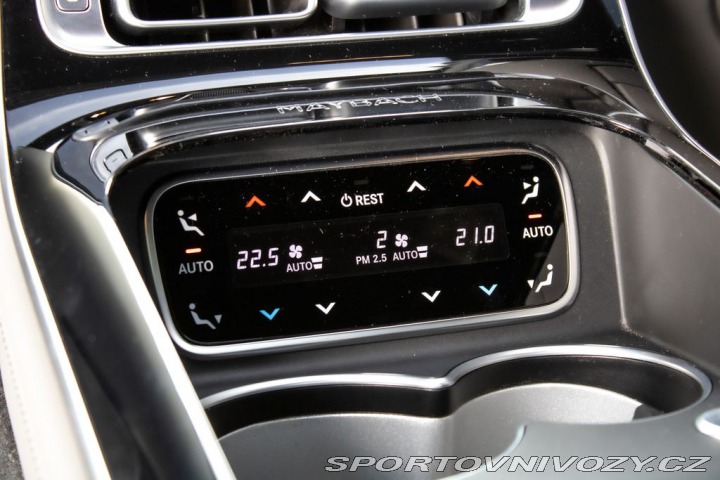 Mercedes-Benz S  2022