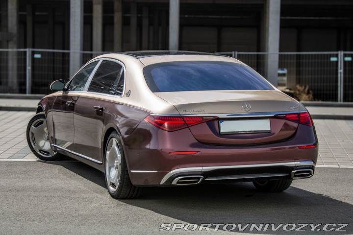 Mercedes-Benz S  2022