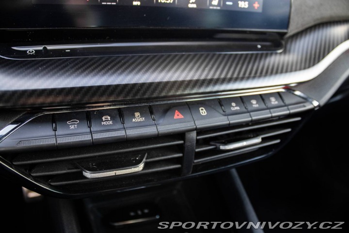 Škoda Octavia RS Combi 2.0 TDI RS 4x4 DSG 2022