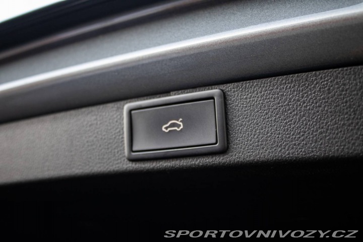 Škoda Octavia RS Combi 2.0 TDI RS 4x4 DSG 2022