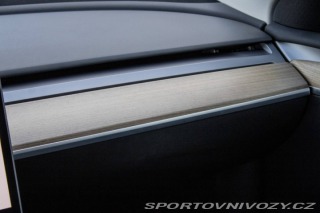 Tesla Model Y Long Range 378kW 2022 / 2022