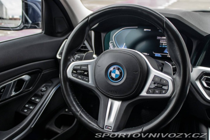 BMW 3 Touring 330e PHEV xDrive 2022