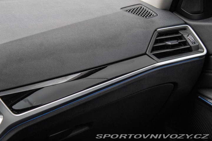 BMW 3 Touring 330e PHEV xDrive 2022