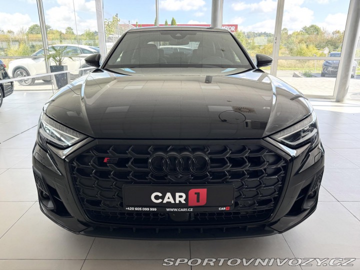 Audi S8 1800