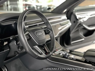 Audi S8 1800