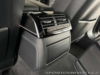 Audi S8 1800
