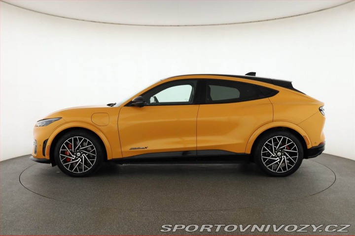 Ford Mustang Mach-E GT, SoH 99% 2022