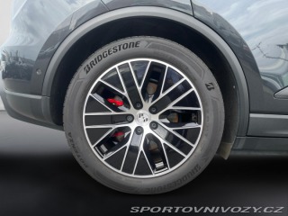 Porsche Macan 4s 2025