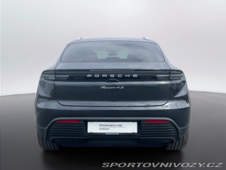 Porsche Macan 4s 2025