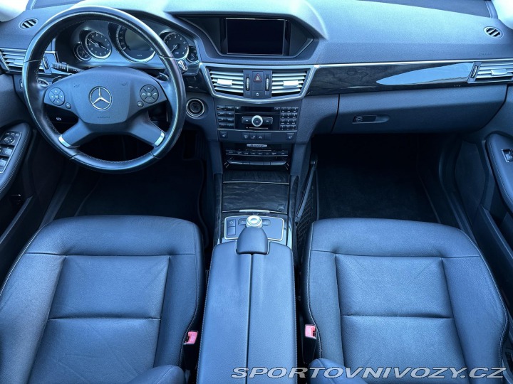 Mercedes-Benz E 350 4Matic 272PS NAVI KAM 2009