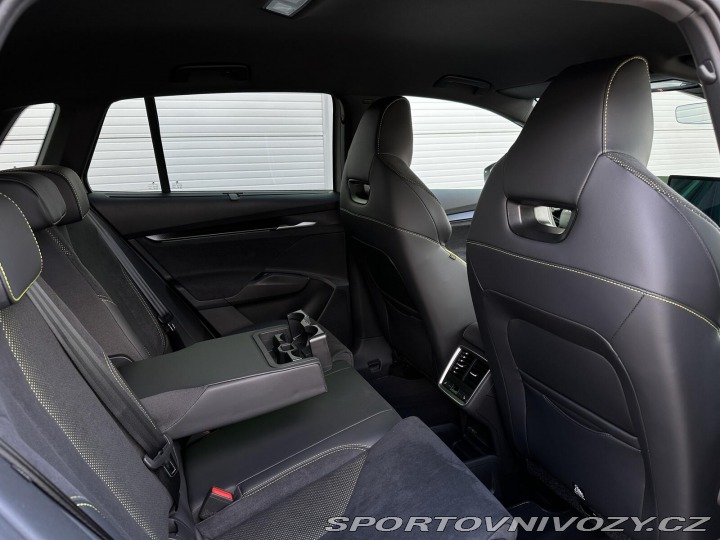 Škoda Elroq RS 340PS 4x4 84iV Matrix- 2025