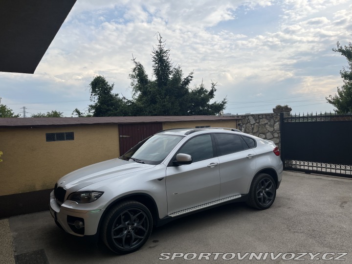 BMW X6  2012