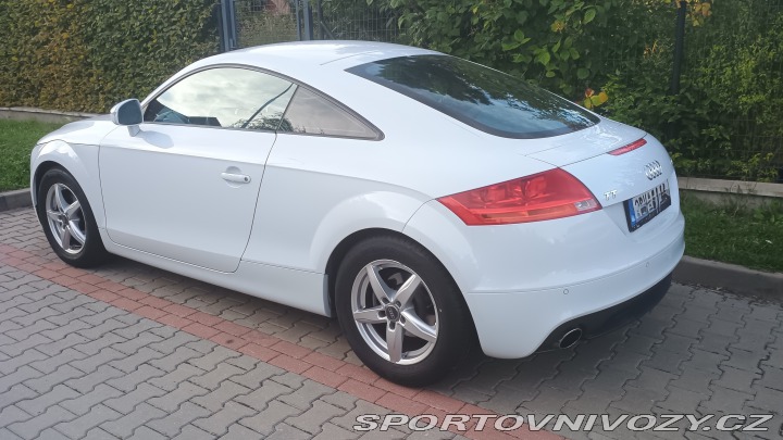 Audi TT 8J 2011